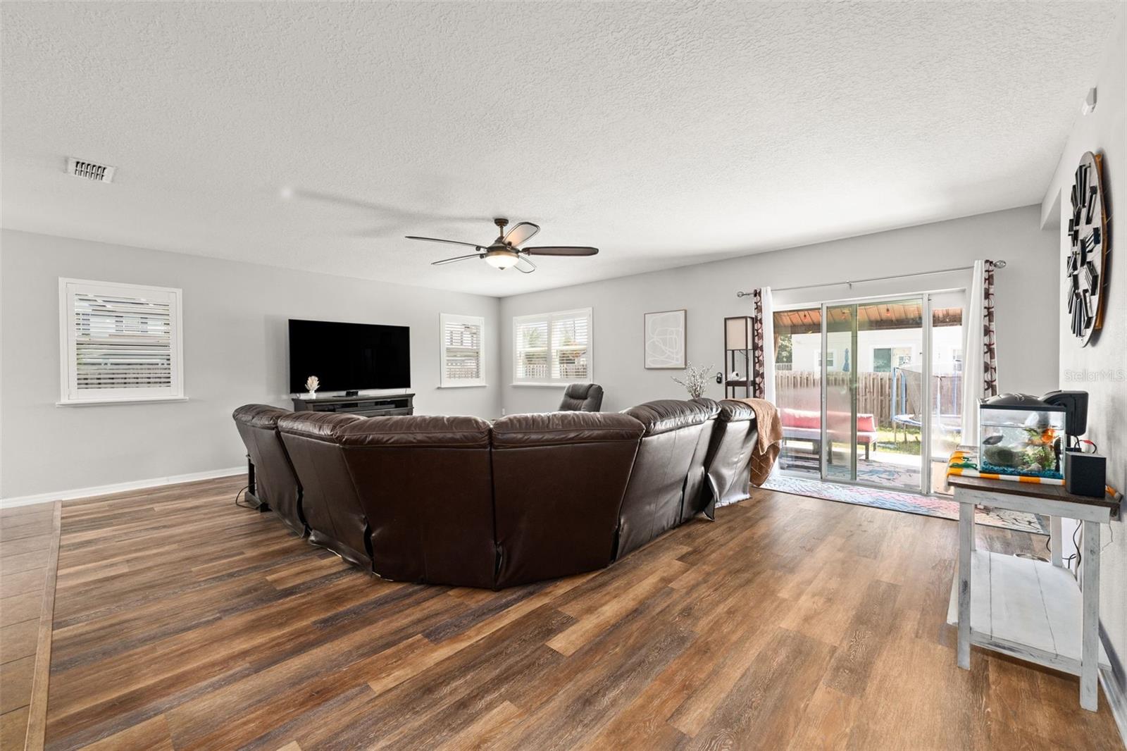 NEWBERRY OAKS - Residential