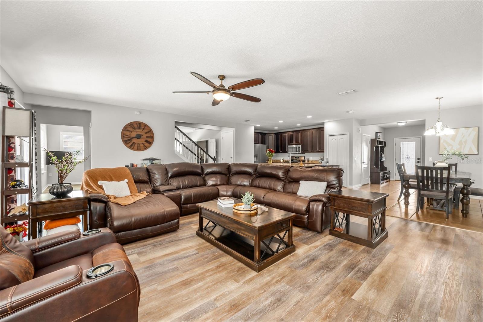 NEWBERRY OAKS - Residential