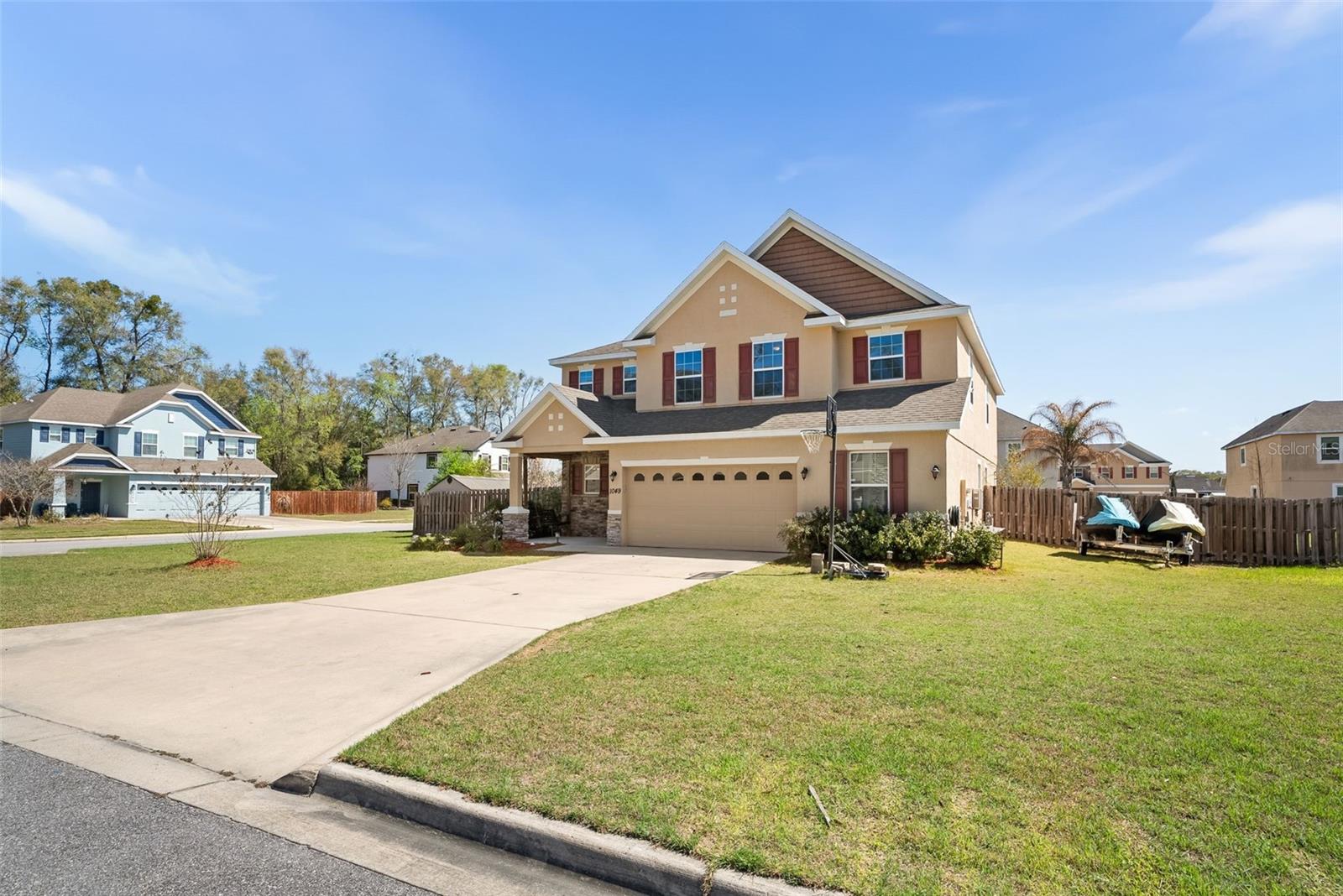 NEWBERRY OAKS - Residential