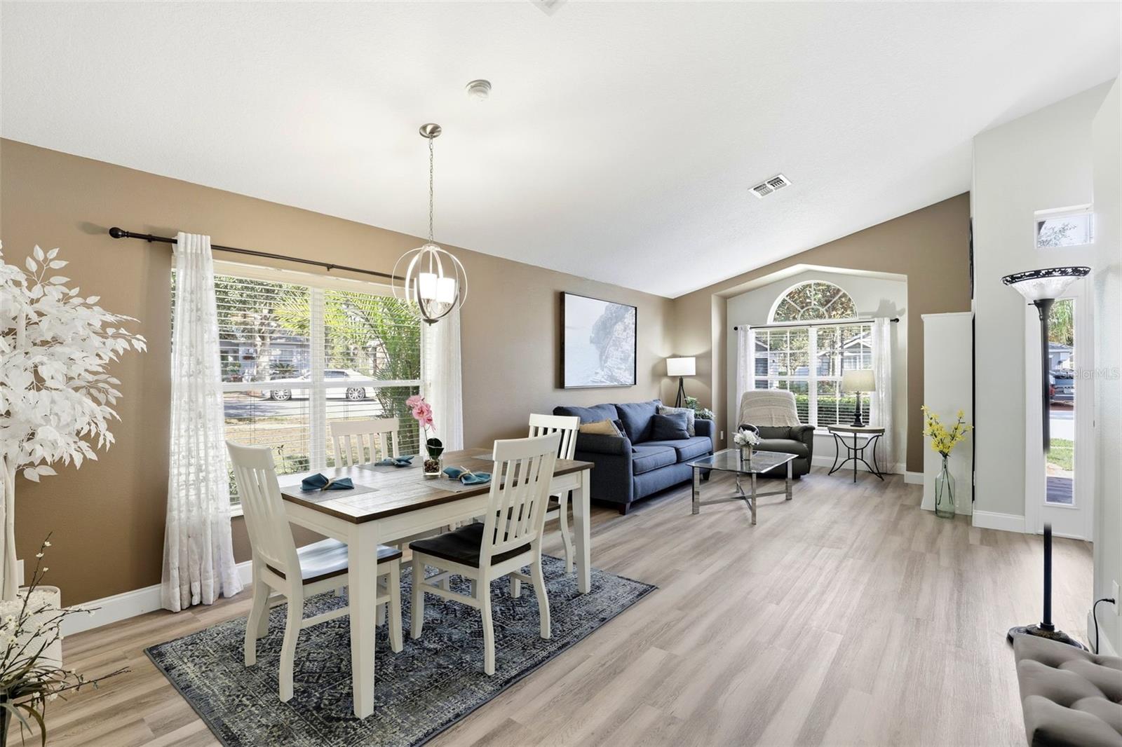 LAKE JESUP WOODS - Residential