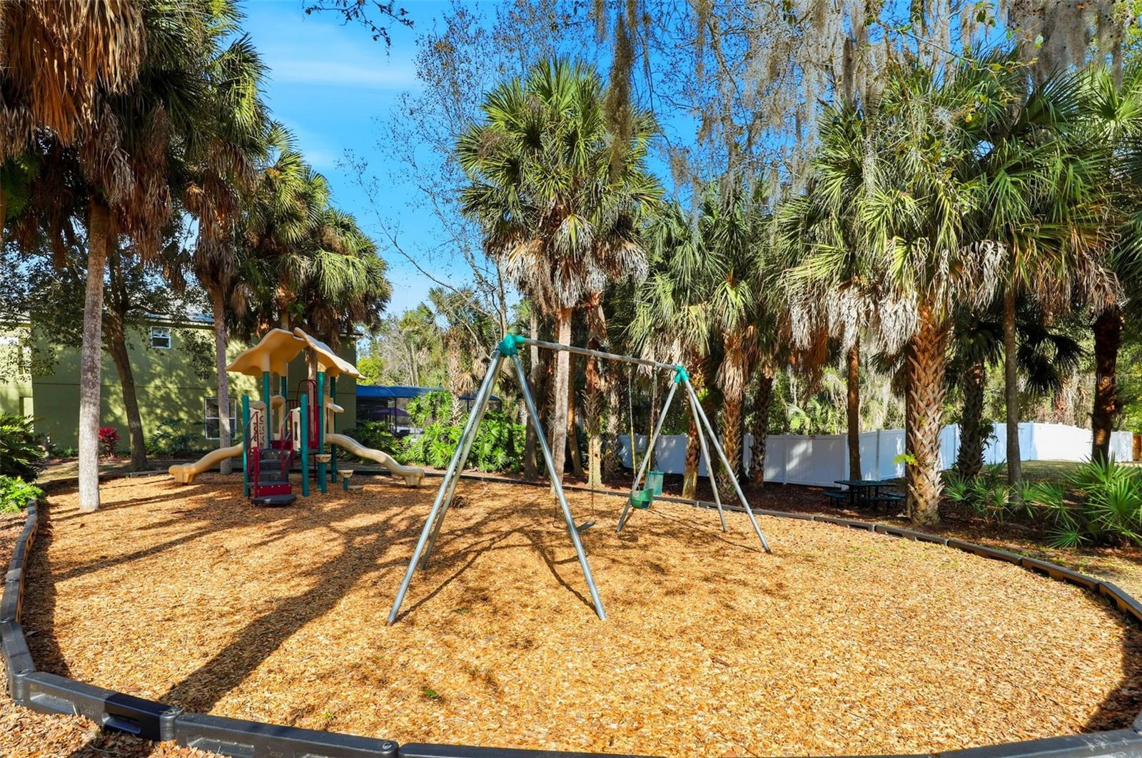 LAKE JESUP WOODS - Residential