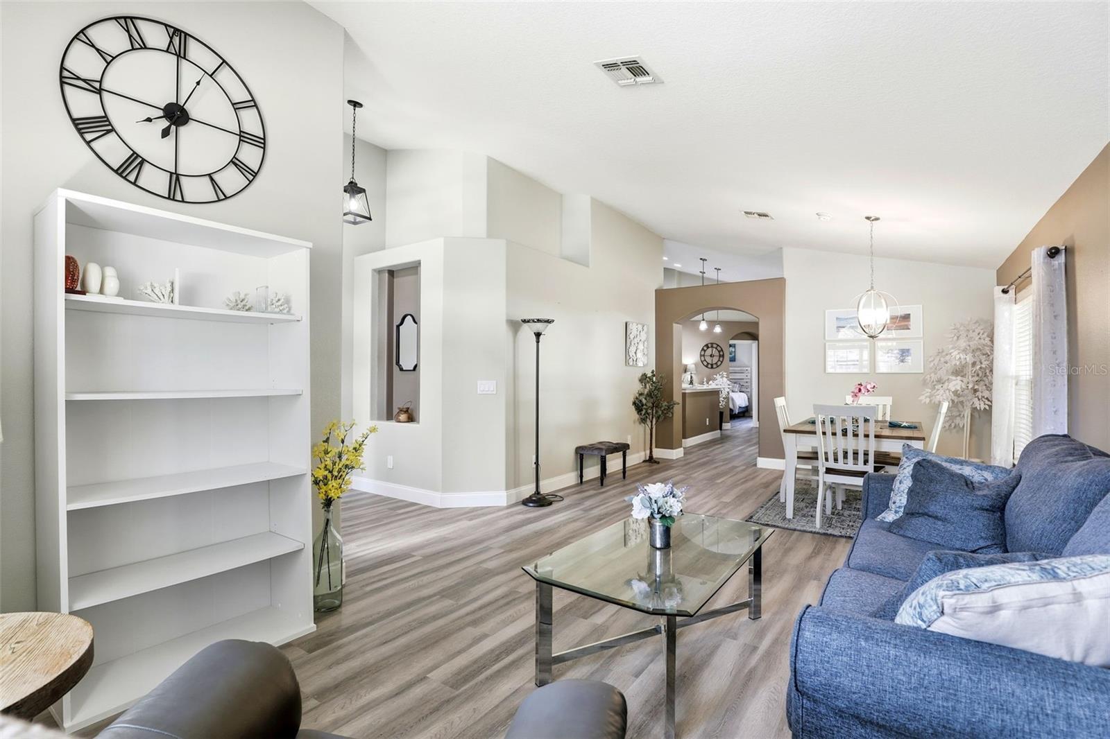 LAKE JESUP WOODS - Residential