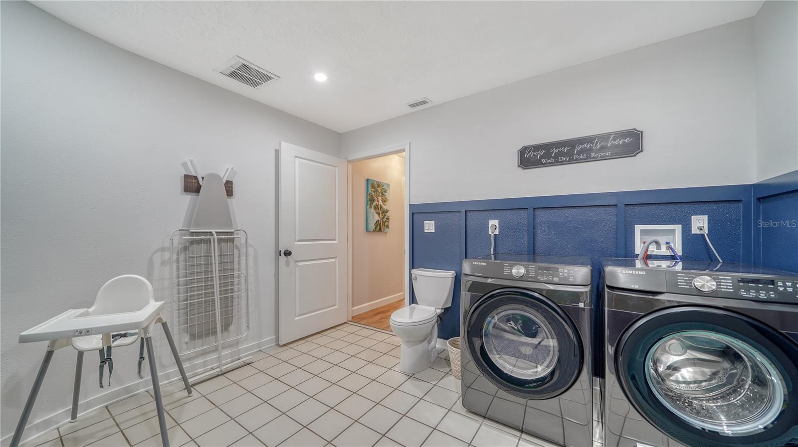 SAN REMO SHORES - Residential