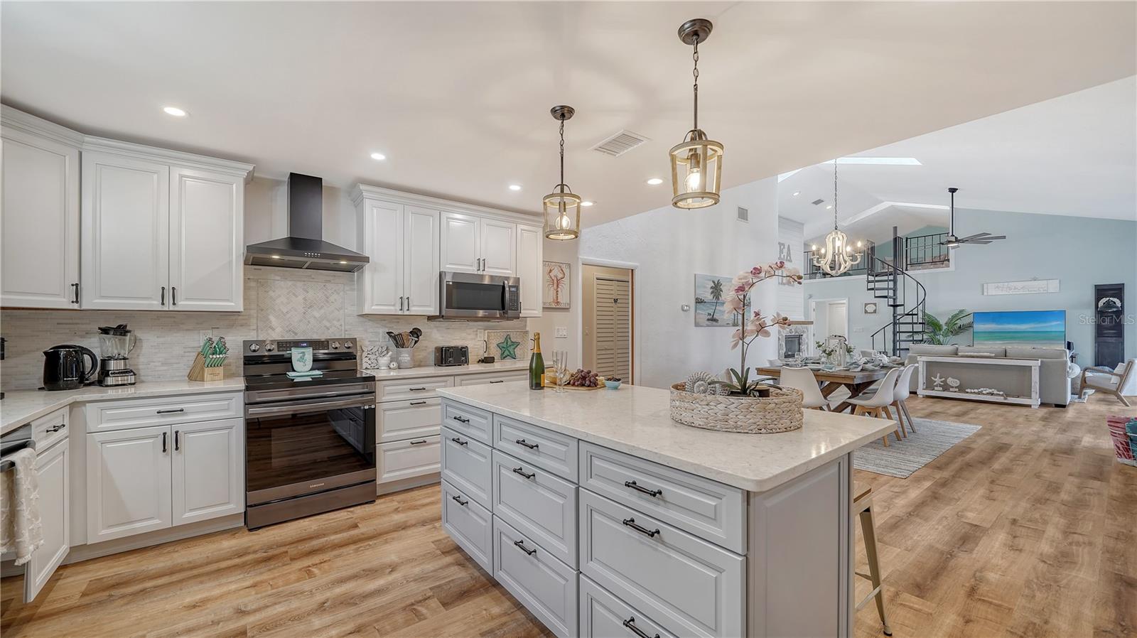 SAN REMO SHORES - Residential