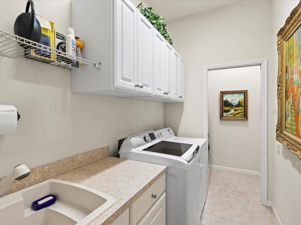 GRAN PARADISO PH 1 - Residential