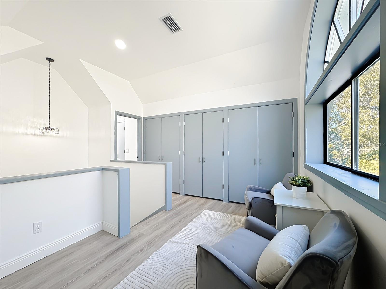 LAKE BINGHAM WOODS EAST - Residential