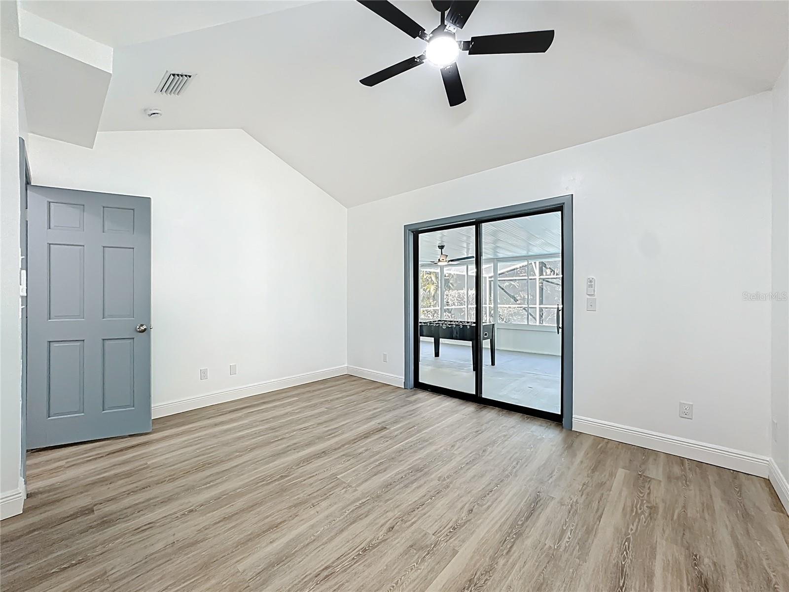 LAKE BINGHAM WOODS EAST - Residential