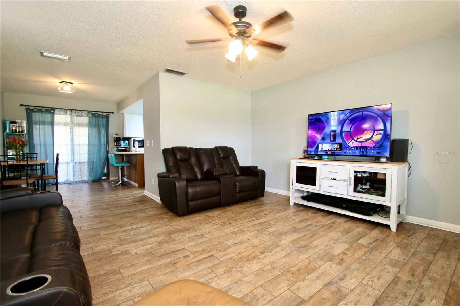 PELICAN COVE WEST PH 01 - Residential