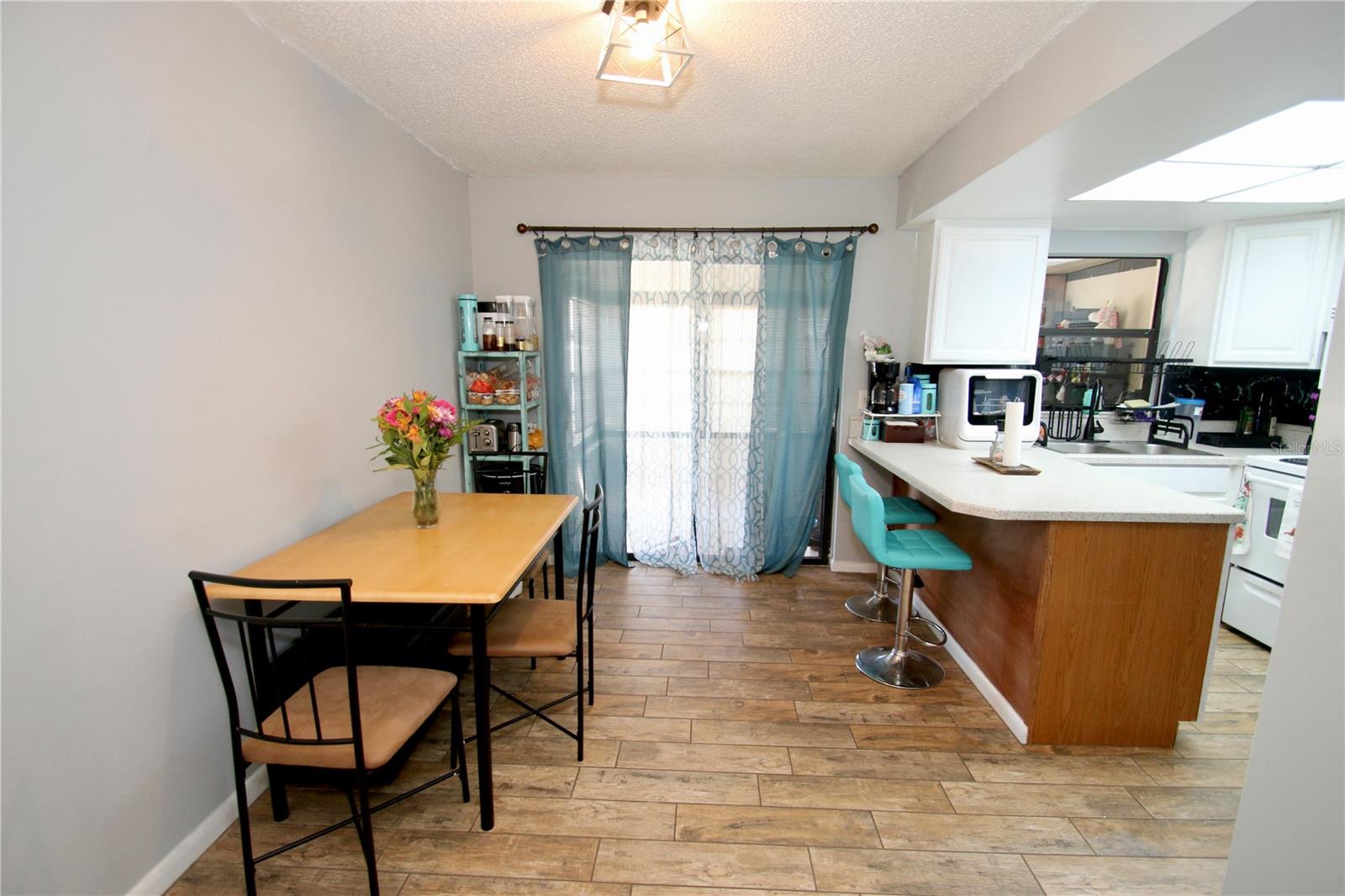PELICAN COVE WEST PH 01 - Residential