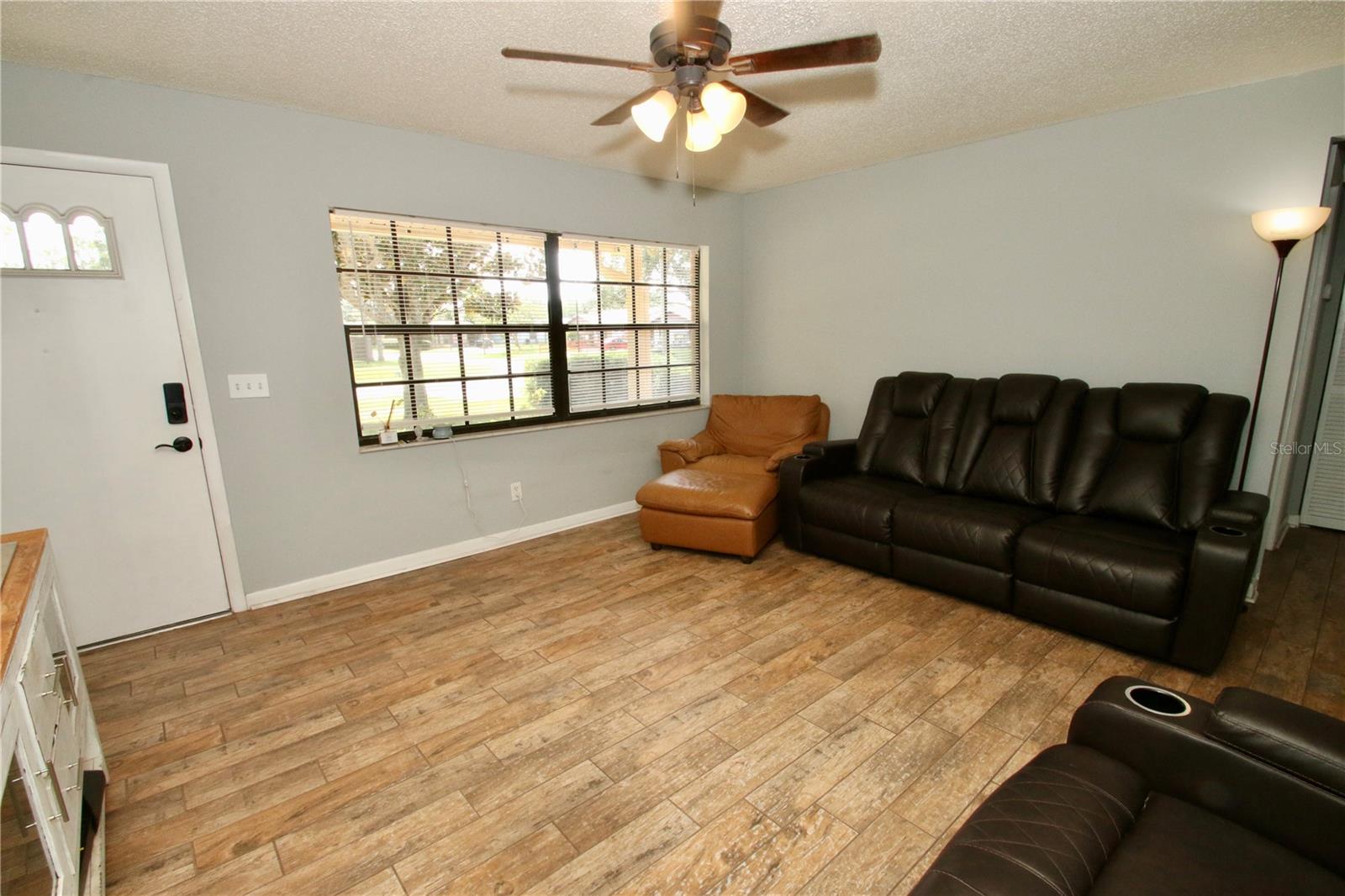 PELICAN COVE WEST PH 01 - Residential