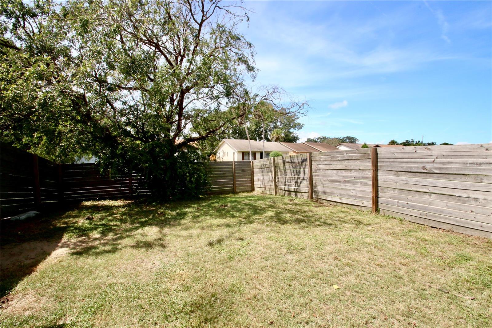 PELICAN COVE WEST PH 01 - Residential