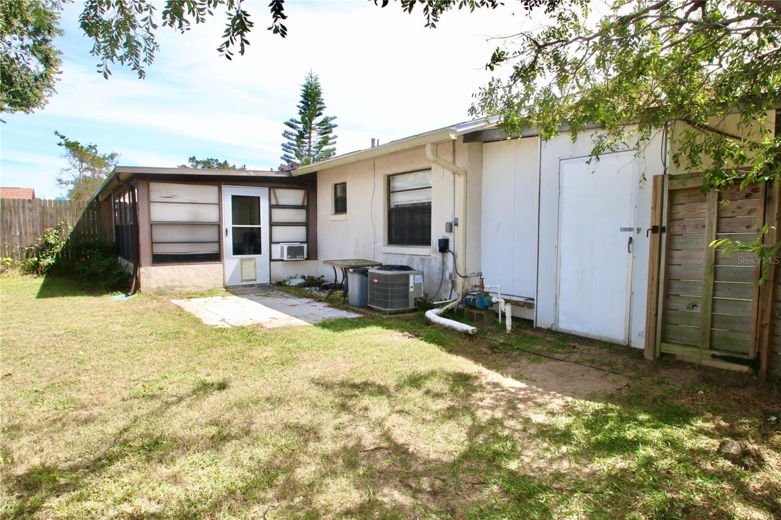 PELICAN COVE WEST PH 01 - Residential