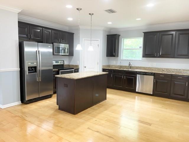 TUSCANY SUB AT TAMPA P - Residential Lease