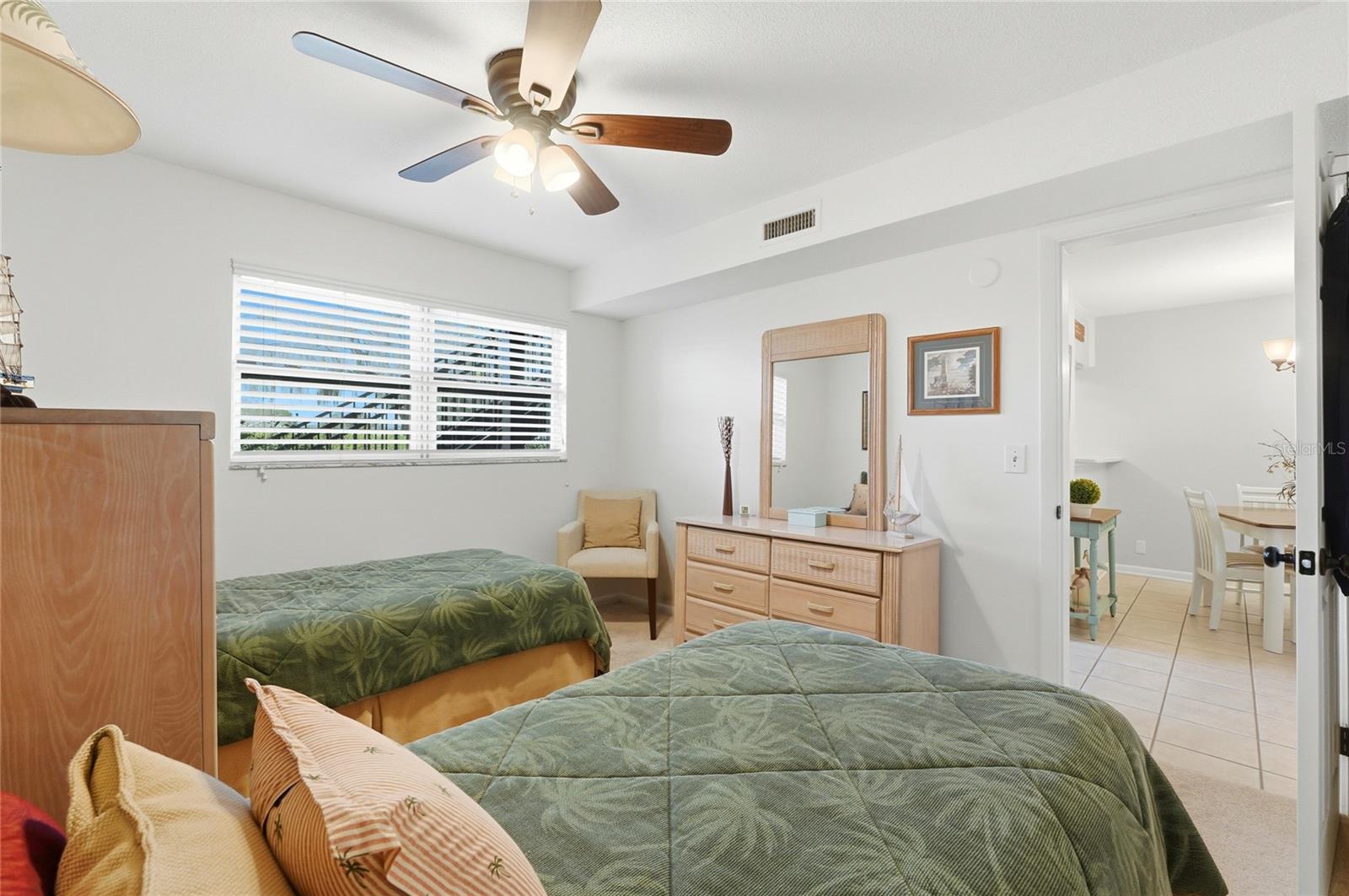 SANDY COVE WINTER HAVEN - Residential