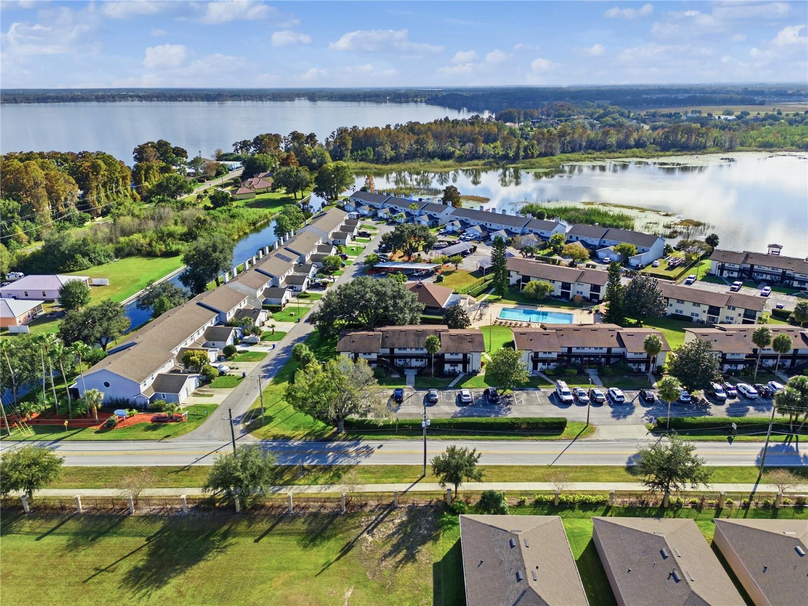 SANDY COVE WINTER HAVEN - Residential