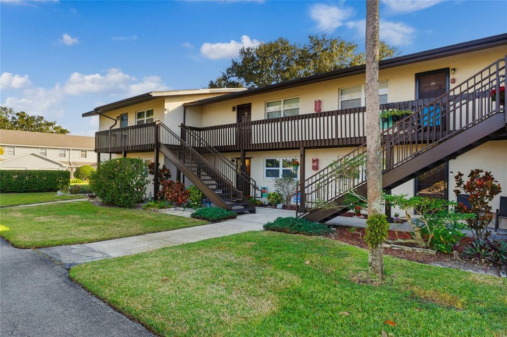 Photo of 900 Avenue Z SE #C2, Winter Haven, FL 33880 (MLS # L4958248)