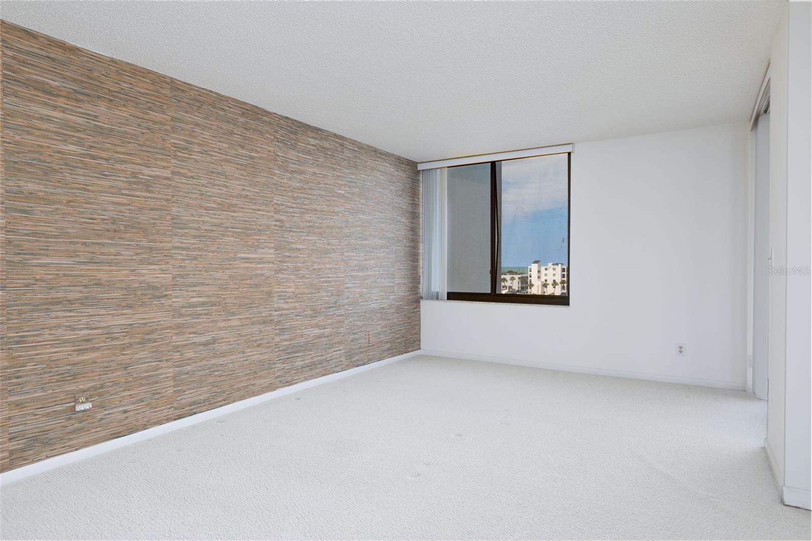 COURAGEOUS THE CONDO - Residential