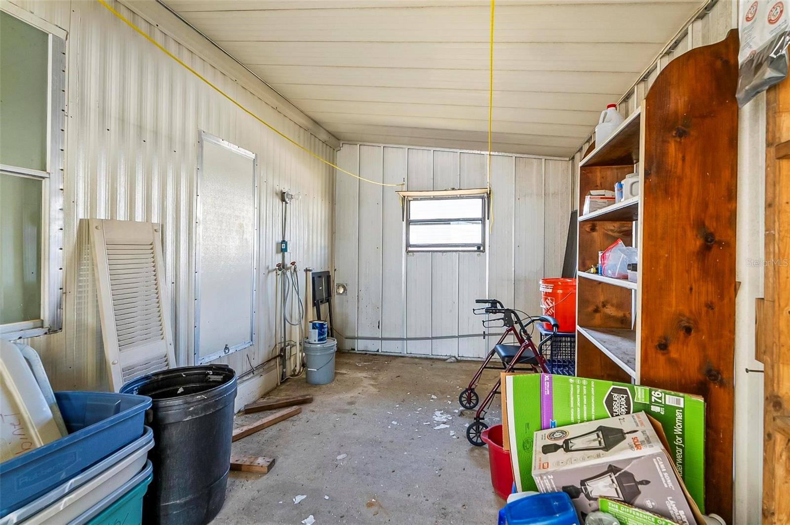 SURFSIDE ESTATES - Residential