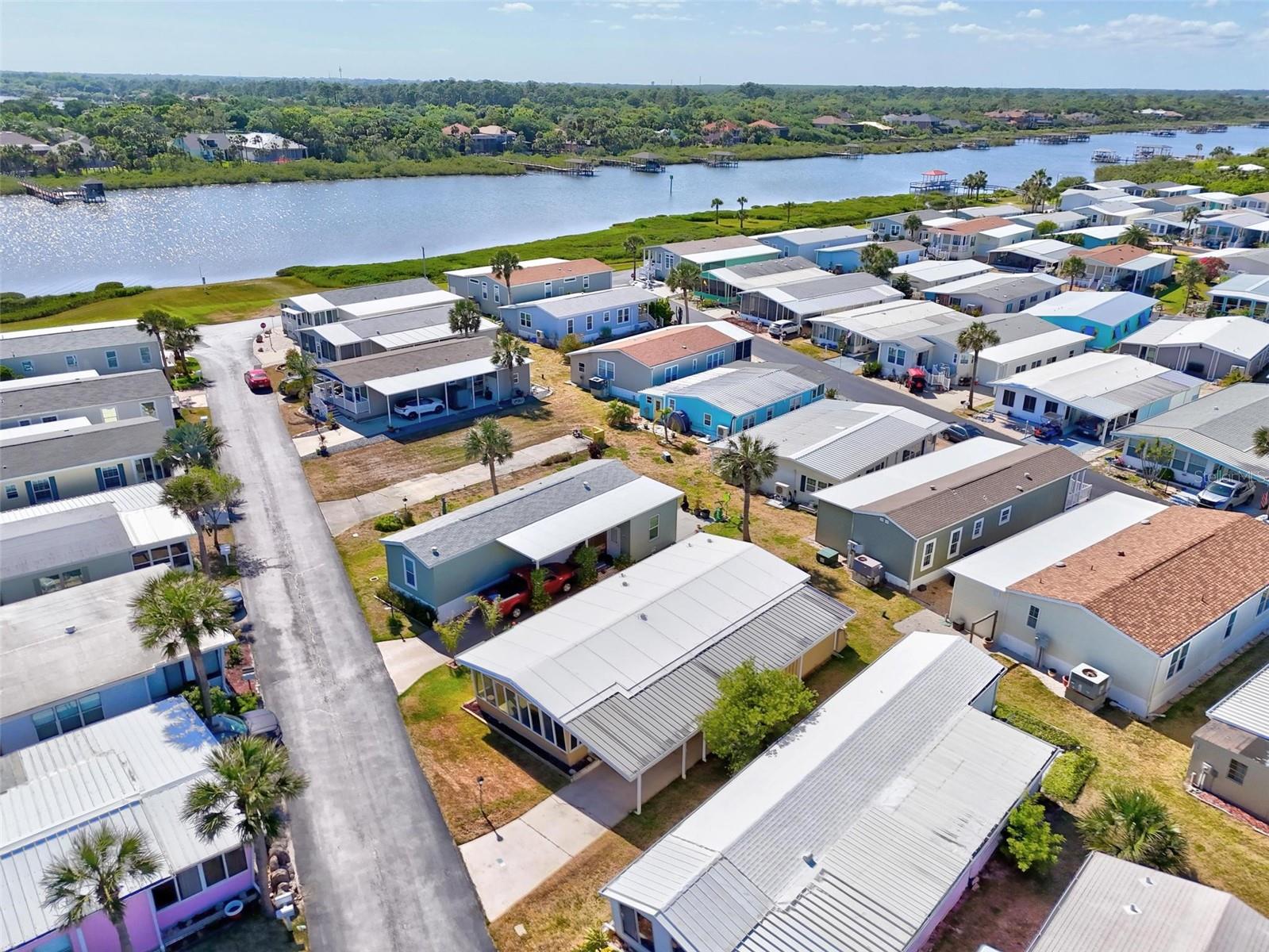 SURFSIDE ESTATES - Residential