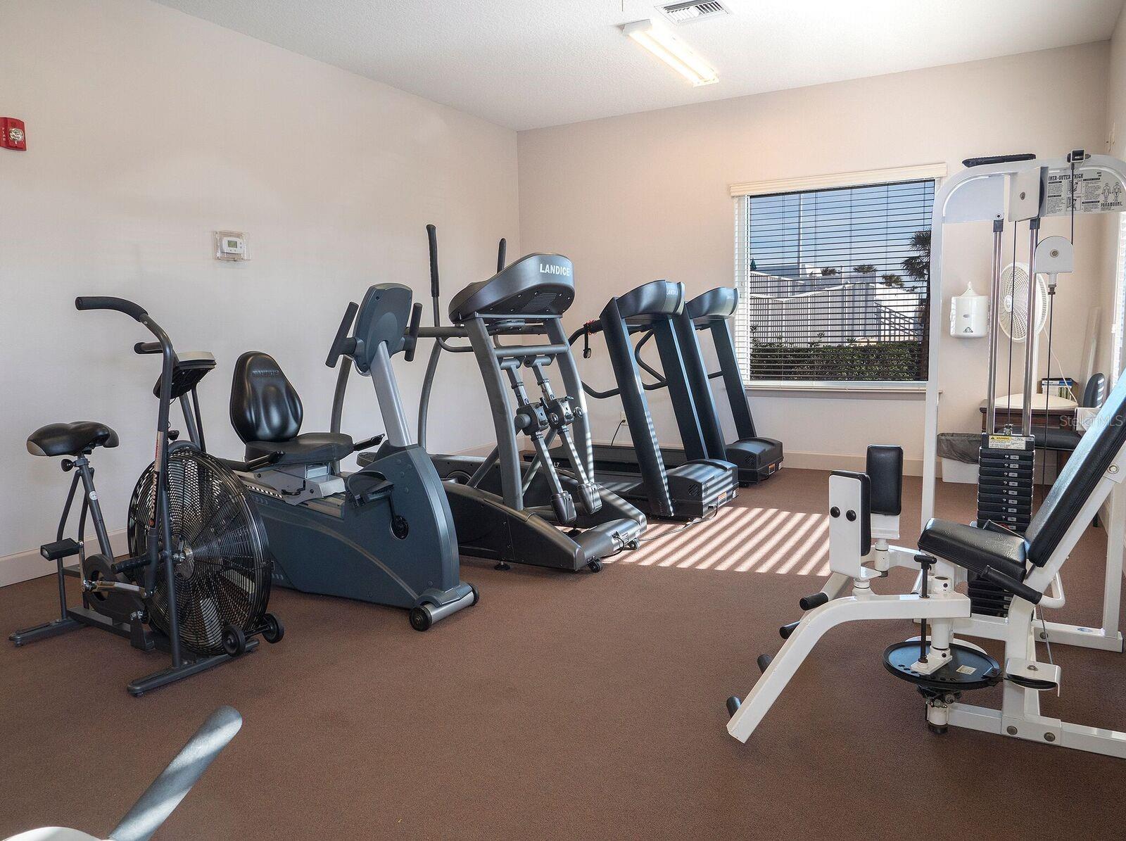 SURFSIDE ESTATES - Residential