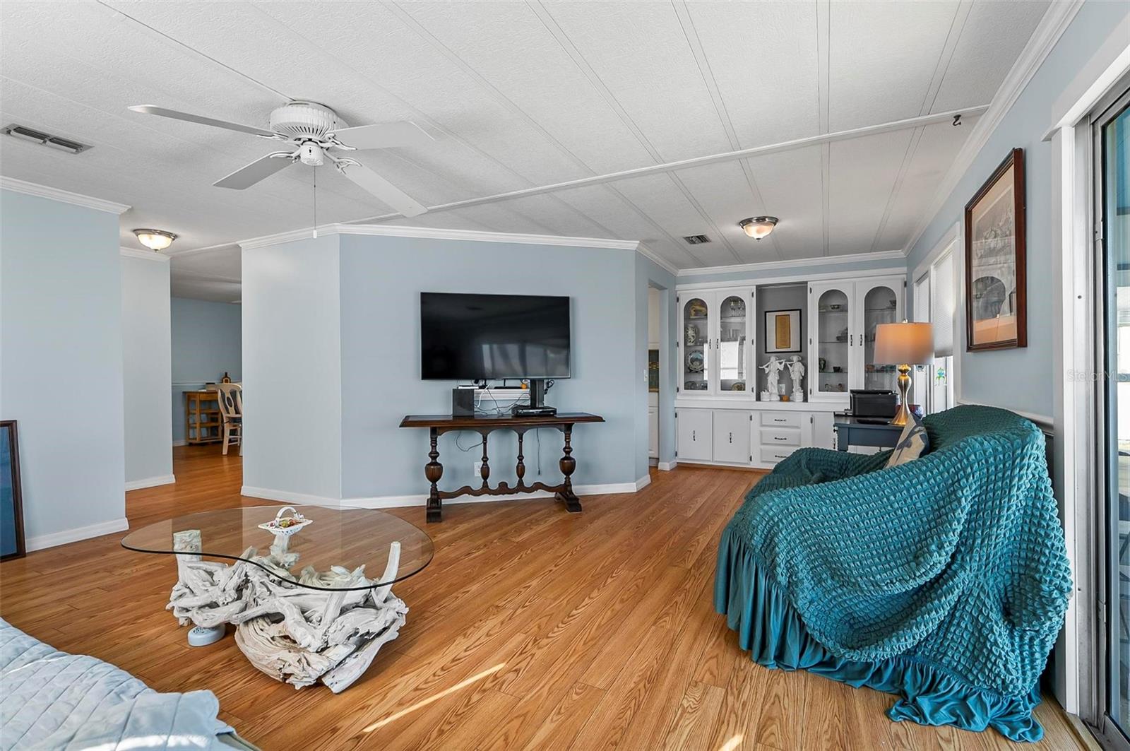 SURFSIDE ESTATES - Residential