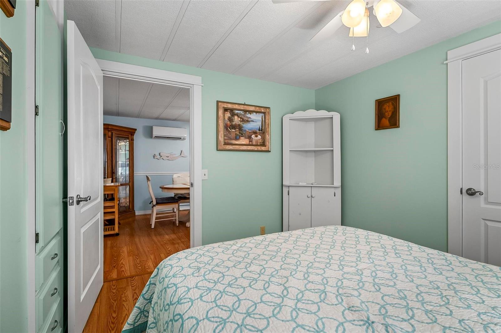 SURFSIDE ESTATES - Residential