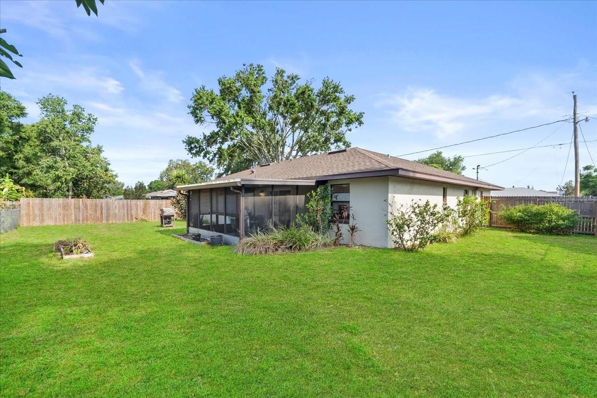 4219 SUNNY LAND DRIVE