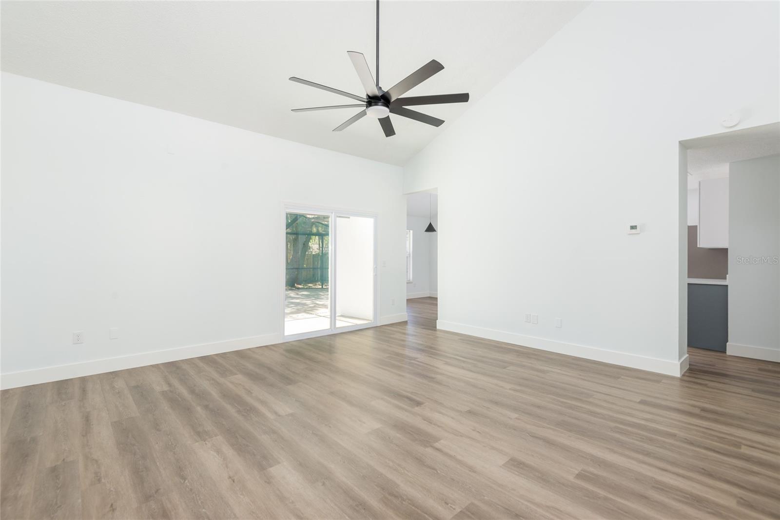 BLOOMINGDALE SEC R UNIT 3 - Residential