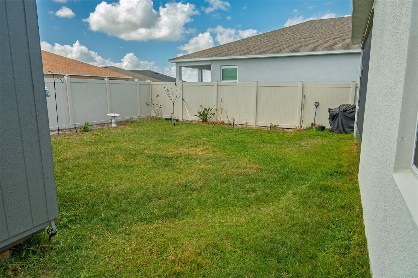 RIVERSTONE - Residential