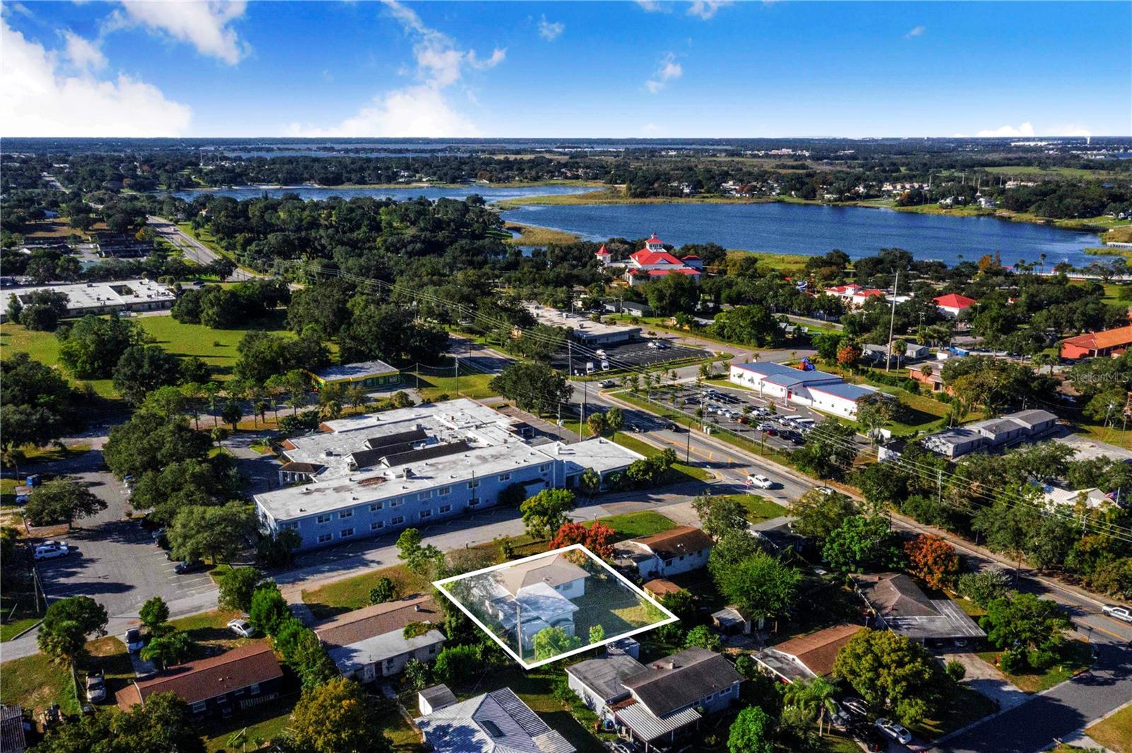 HOLIDAY HEIGHTS - Residential