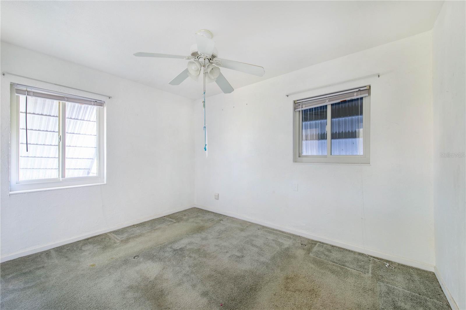 HOLIDAY HEIGHTS - Residential