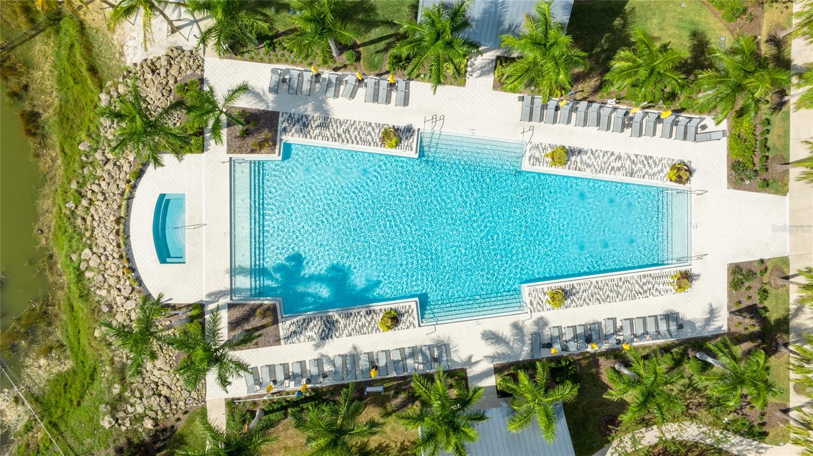 LAKEHOUSE COVE/WATERSIDE PH 5 - Residential