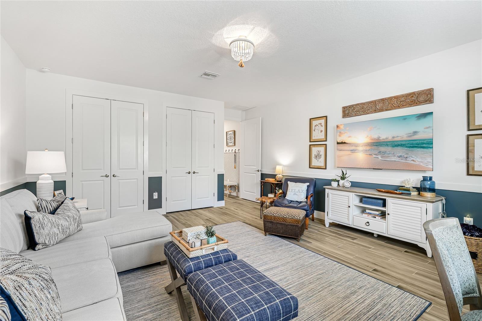 LAKEHOUSE COVE/WATERSIDE PH 5 - Residential