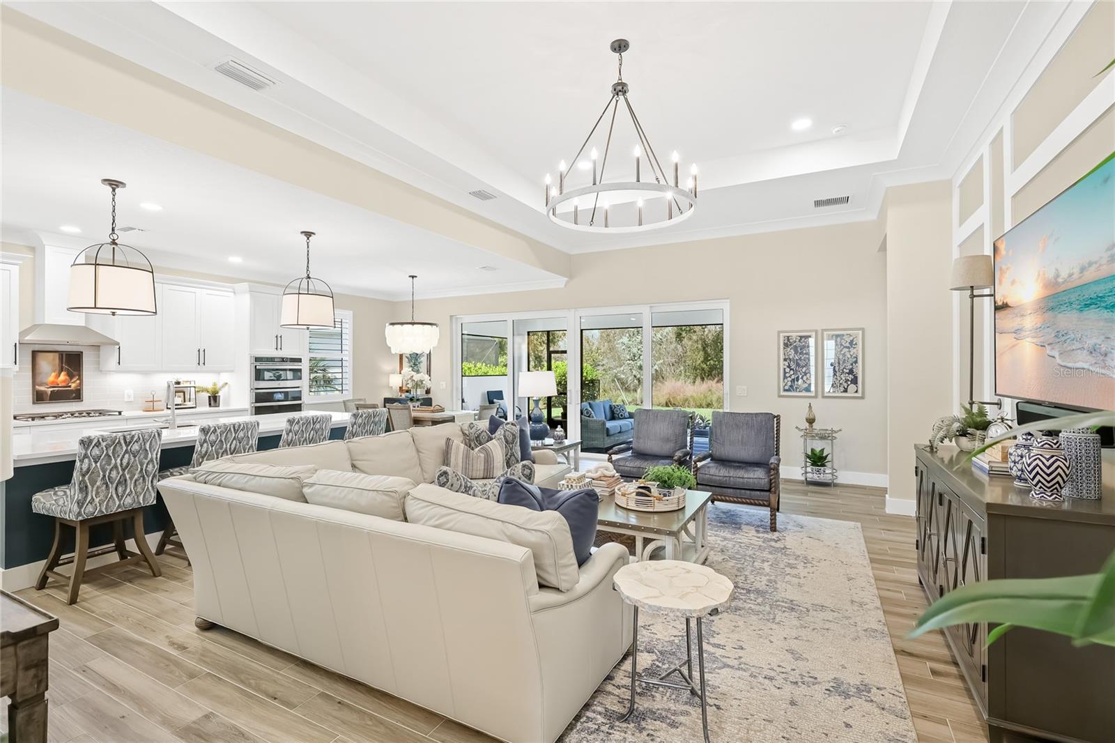 LAKEHOUSE COVE/WATERSIDE PH 5 - Residential