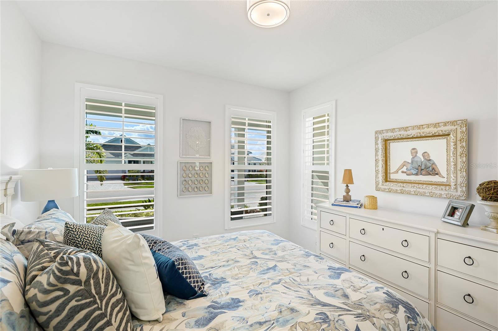 LAKEHOUSE COVE/WATERSIDE PH 5 - Residential