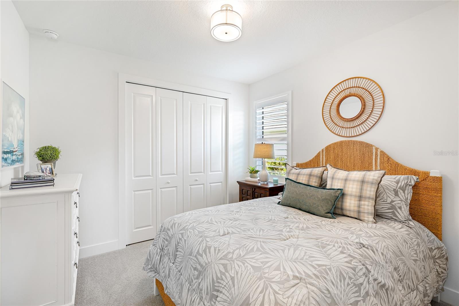 LAKEHOUSE COVE/WATERSIDE PH 5 - Residential