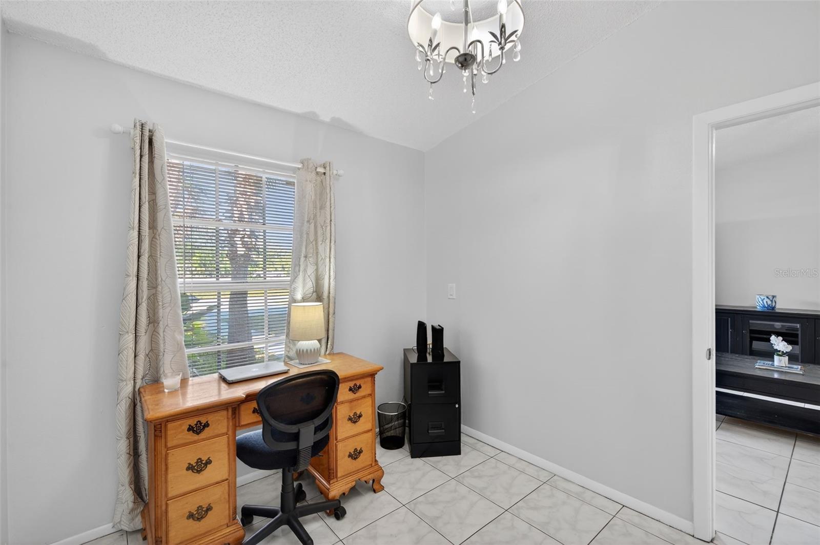 BENT TREE - Residential