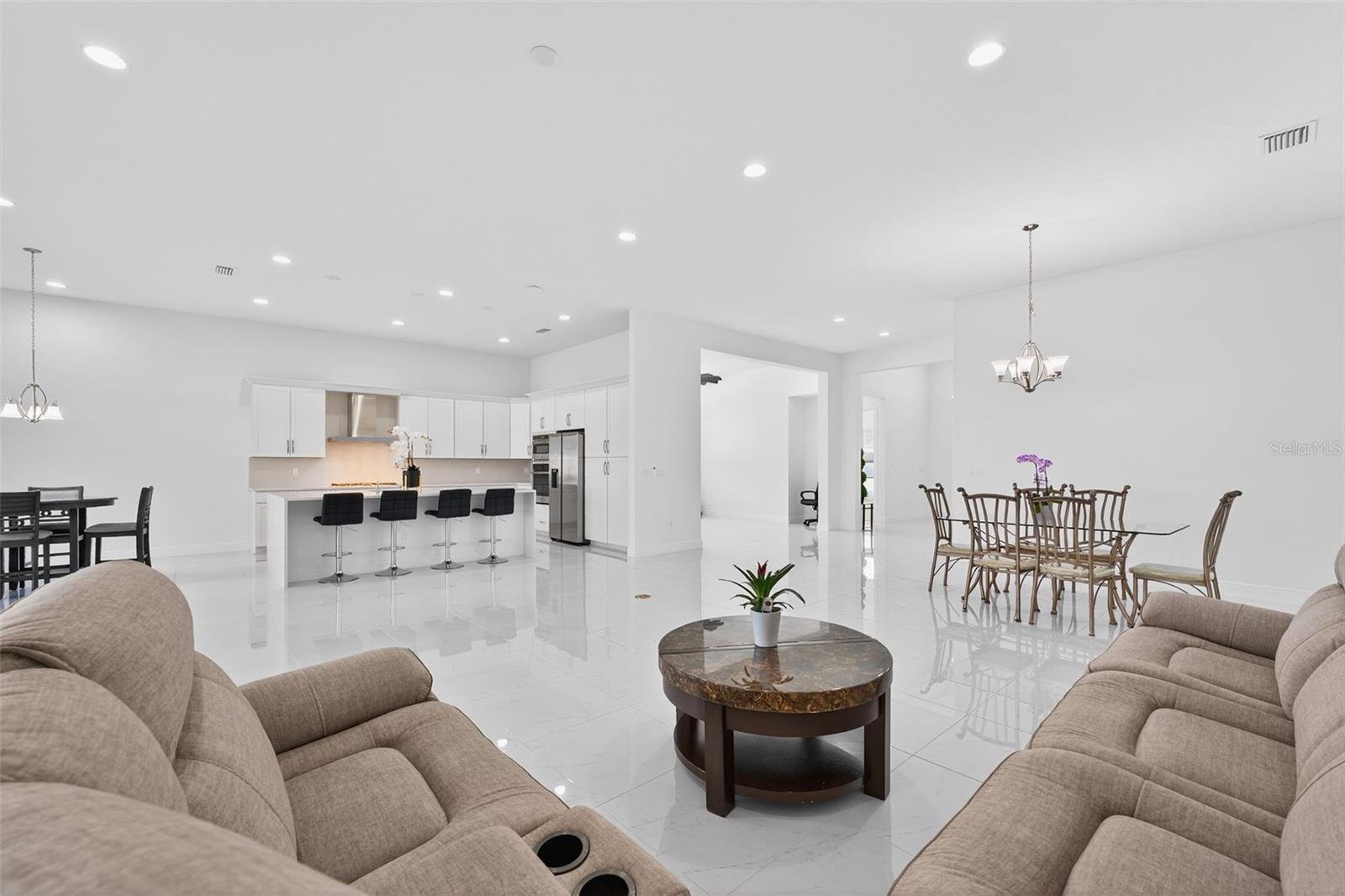 ARTISTRY PH 3A - Residential