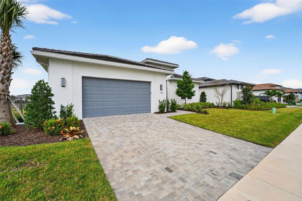 Photo of 8950 Baroque Terrace, Sarasota, FL 34240 (MLS # A4667172)
