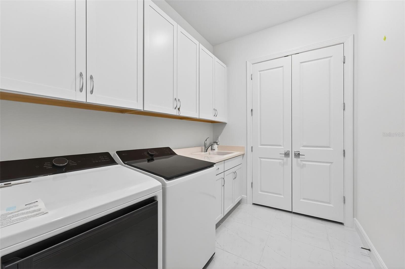 ARTISTRY PH 3A - Residential