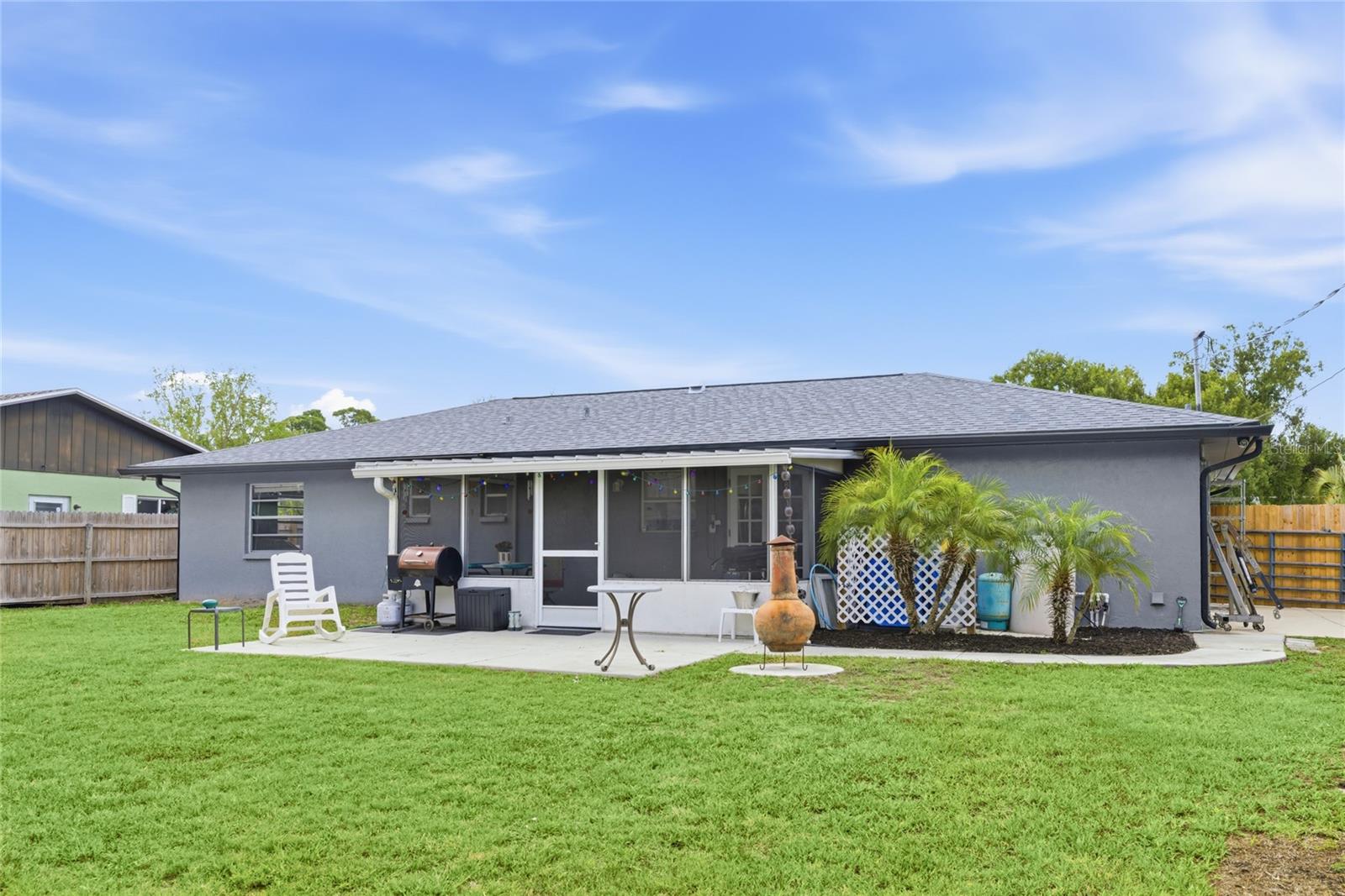 SUNSET BEACH - Residential