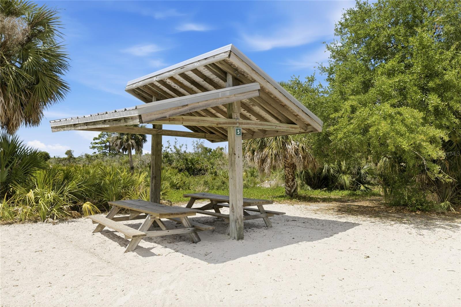 SUNSET BEACH - Residential