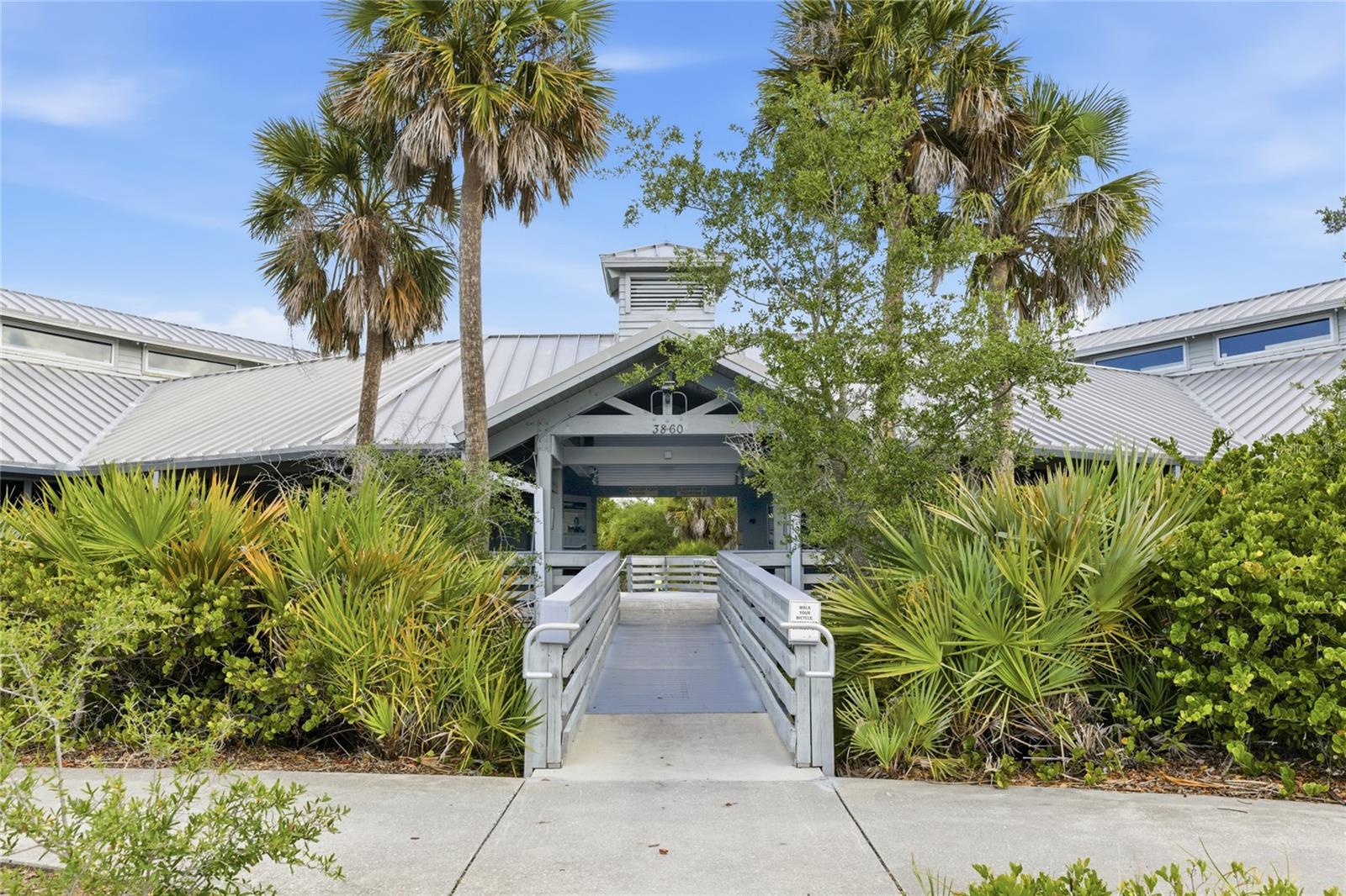 SUNSET BEACH - Residential