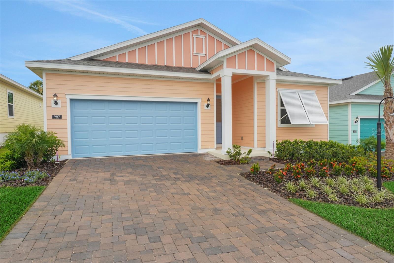 987 FIESTA KEY CIRCLE