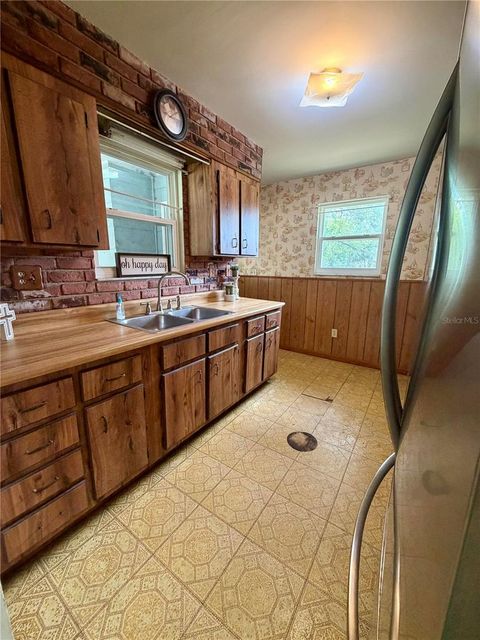 Tiny photo for 6105 NW 57th Court, Ocala, FL 34482 (MLS # OM724492)