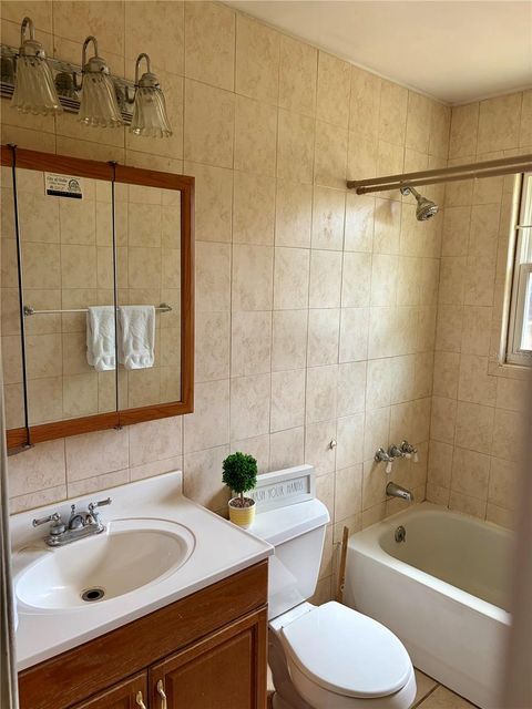 Tiny photo for 6105 NW 57th Court, Ocala, FL 34482 (MLS # OM724492)