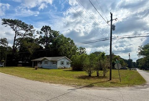 Tiny photo for 6105 NW 57th Court, Ocala, FL 34482 (MLS # OM724492)