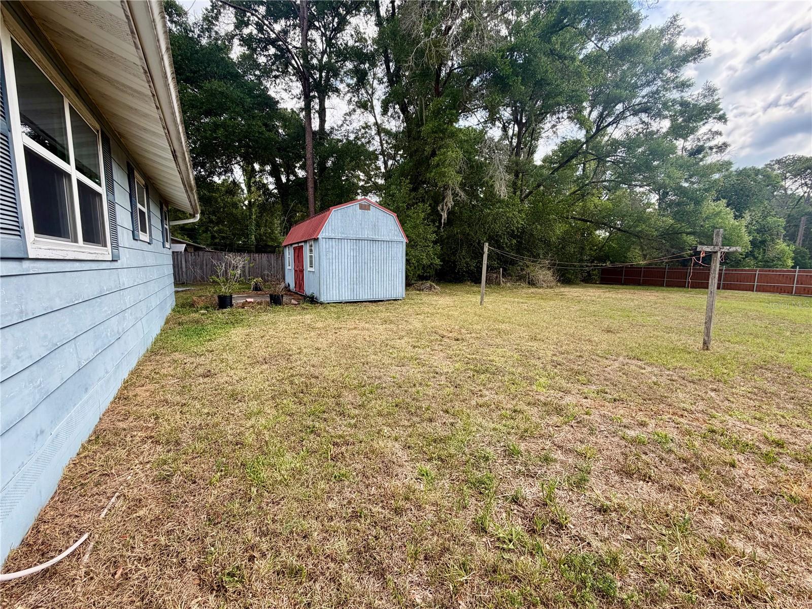 OCALA PARK ESTATES - Residential
