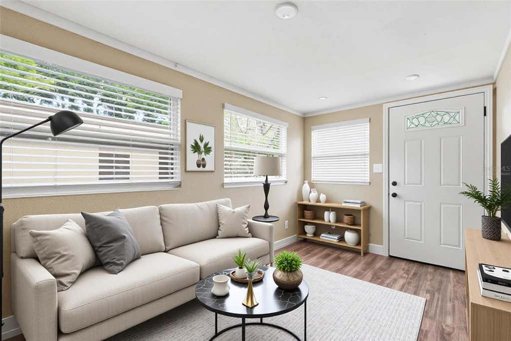 Photo of 4229 Lenox Boulevard, Orlando, FL 32811 (MLS # O6433503)
