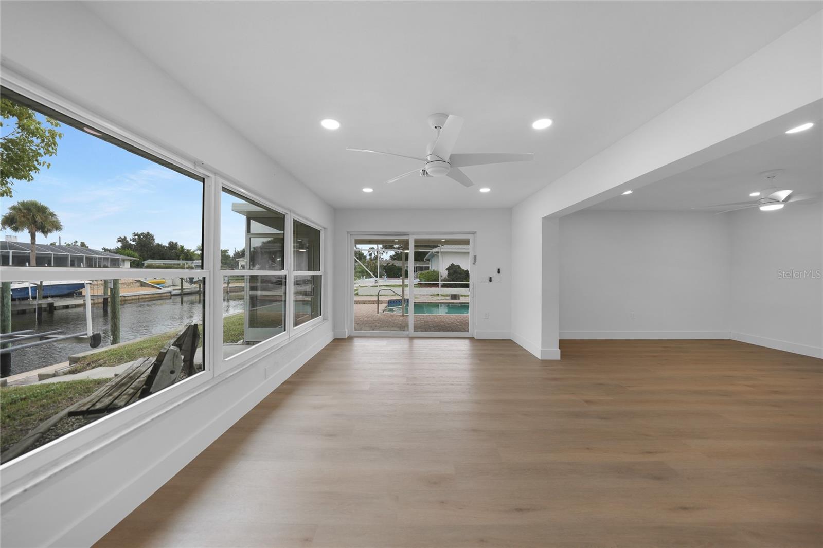 1950 FAIRVIEW DRIVE